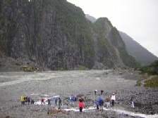 GlacVal.JPG (12927 bytes)