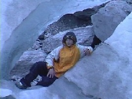 4gs13.jpg (17768 bytes)