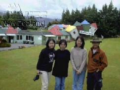 The puzzling centre and 3D maze is a great feature in this zone.