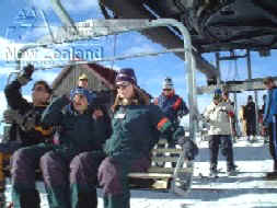 mte6lift.jpg (22947 bytes)