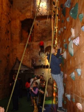 niwllclm.jpg (12333 bytes)