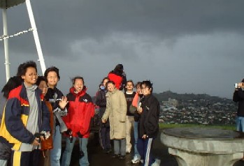 nirgedn.jpg (16466 bytes)